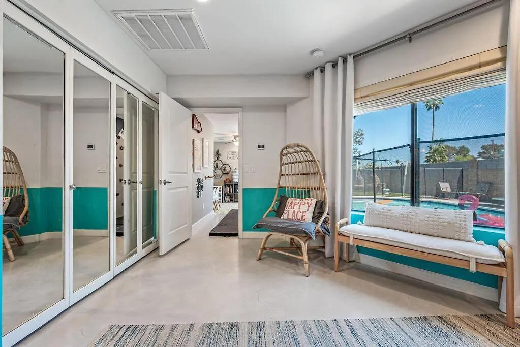 Ultimate Family Getaway W Heated Pool & Themed Rooms Σκότσντεϊλ Σπίτι διακοπών